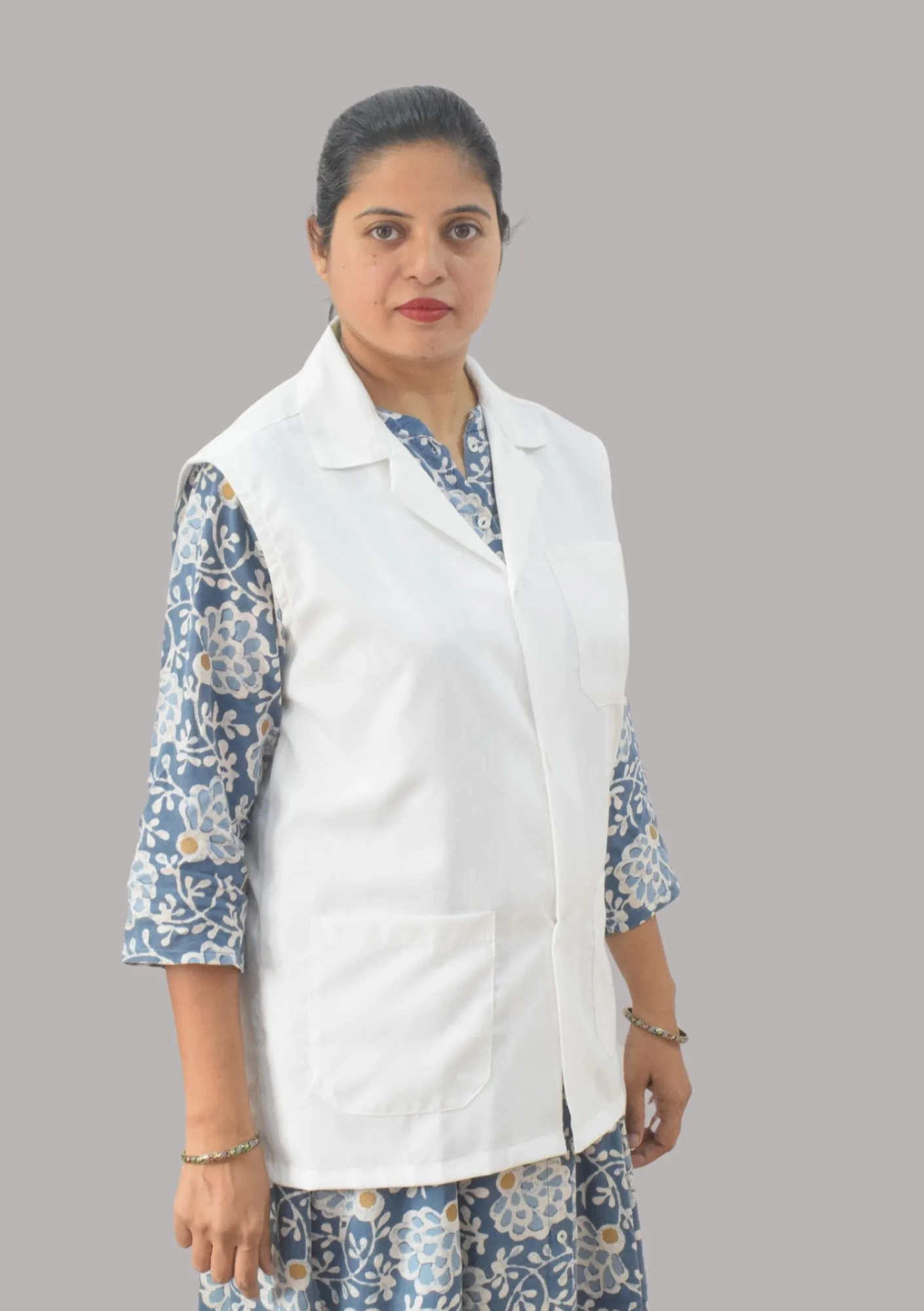 Alpha Lab Coat-Female-Sleeveless-White - Image 2